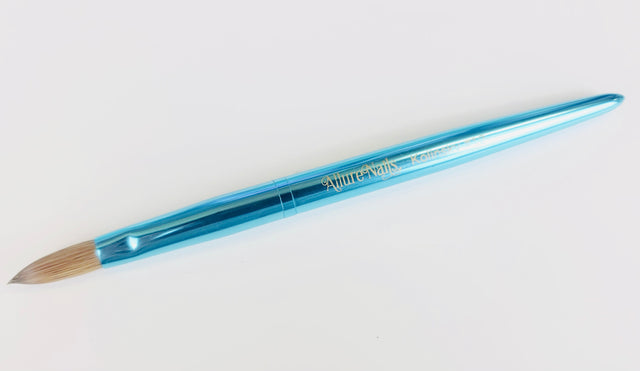 100% Kolinsky Size 12 Nail Brush– The Ultimate Tool for Perfect Acrylic Application