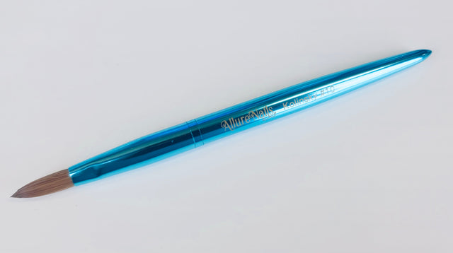 100% Kolinsky Size 10 Nail Brush– Precision and Control for Perfect Acrylic Application