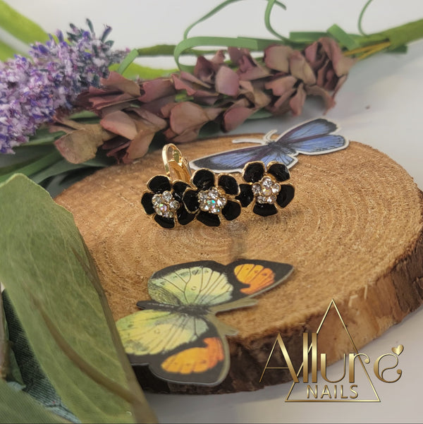 Cartilage Flower Clip Earring - Allure Nails PR