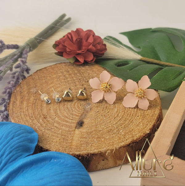 Trio Colored Flower Earrings - Allure Nails PR